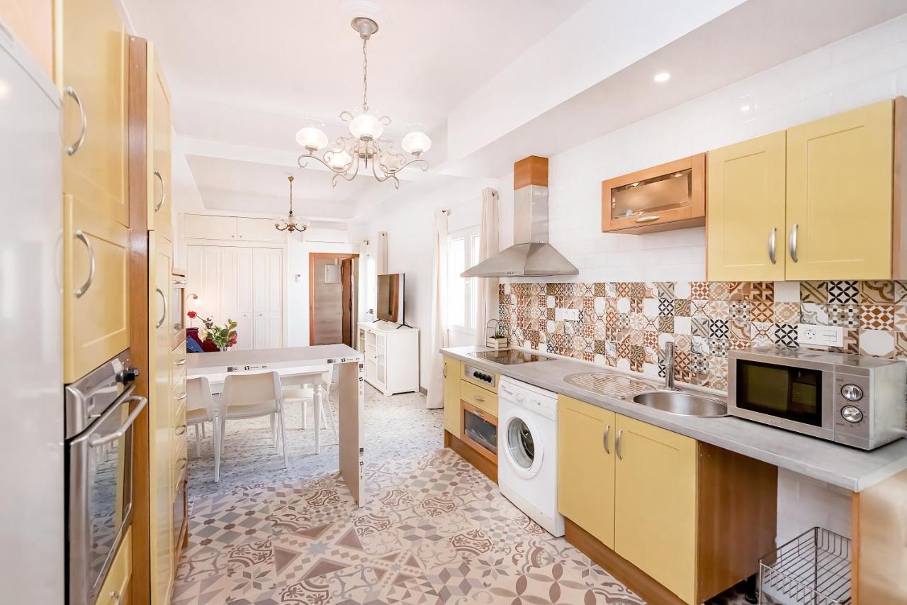 Marmoles 19, City Center Apartment Malaga Luaran gambar